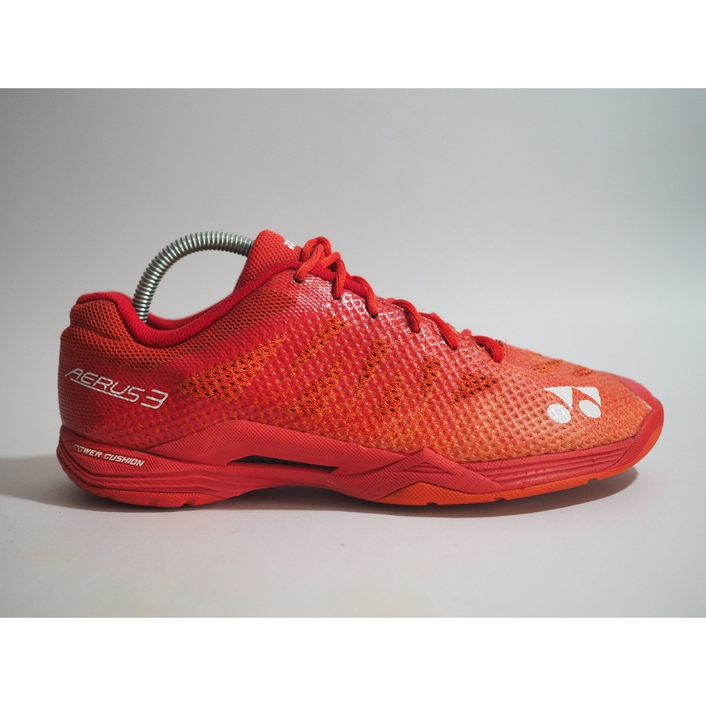 รองเท้าพื้นยาง แบดมินตัน มือสอง Yonex Aerus3 RED TOP Size: 43 ยาว: 27.5 cm