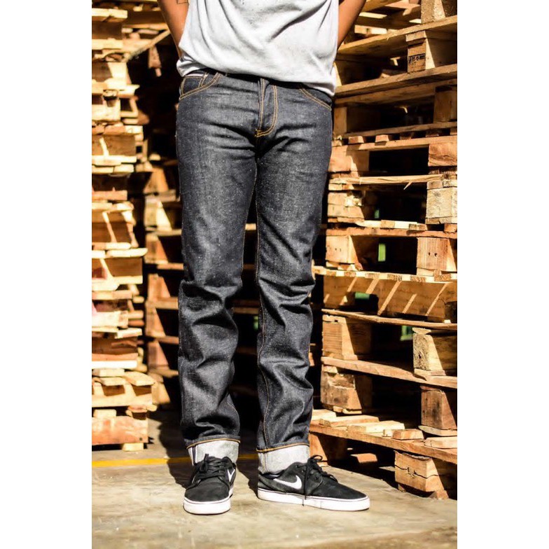(รหัสสินค้า 005) กางเกงยีนส์ Surf’ oz denim ผ้าดิบ16oz ริมชมพู Slubby  Edition รุ่นทะเลเดือด ส่งฟรี 