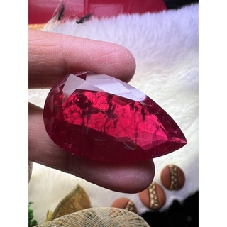 Ruby Red Lab created 18x35mm 84 carats Pear shape พลอย ทับทิมพม่าเทียม พลอยเจียรเหลี่ยม  84 กะรัต