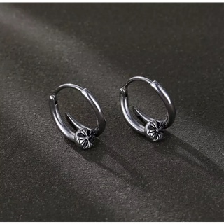 Our XX Screw ต่างหูห่วงแบบเจาะ วัสดุไทเทเนียมเกรดเครื่องมือแ…