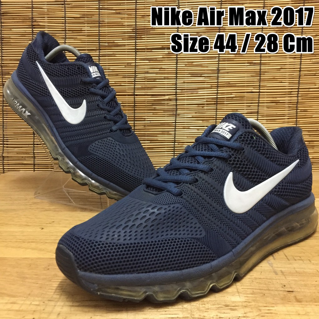 Nike Air Max 2017 รองเท้าผ้าใบมือสอง