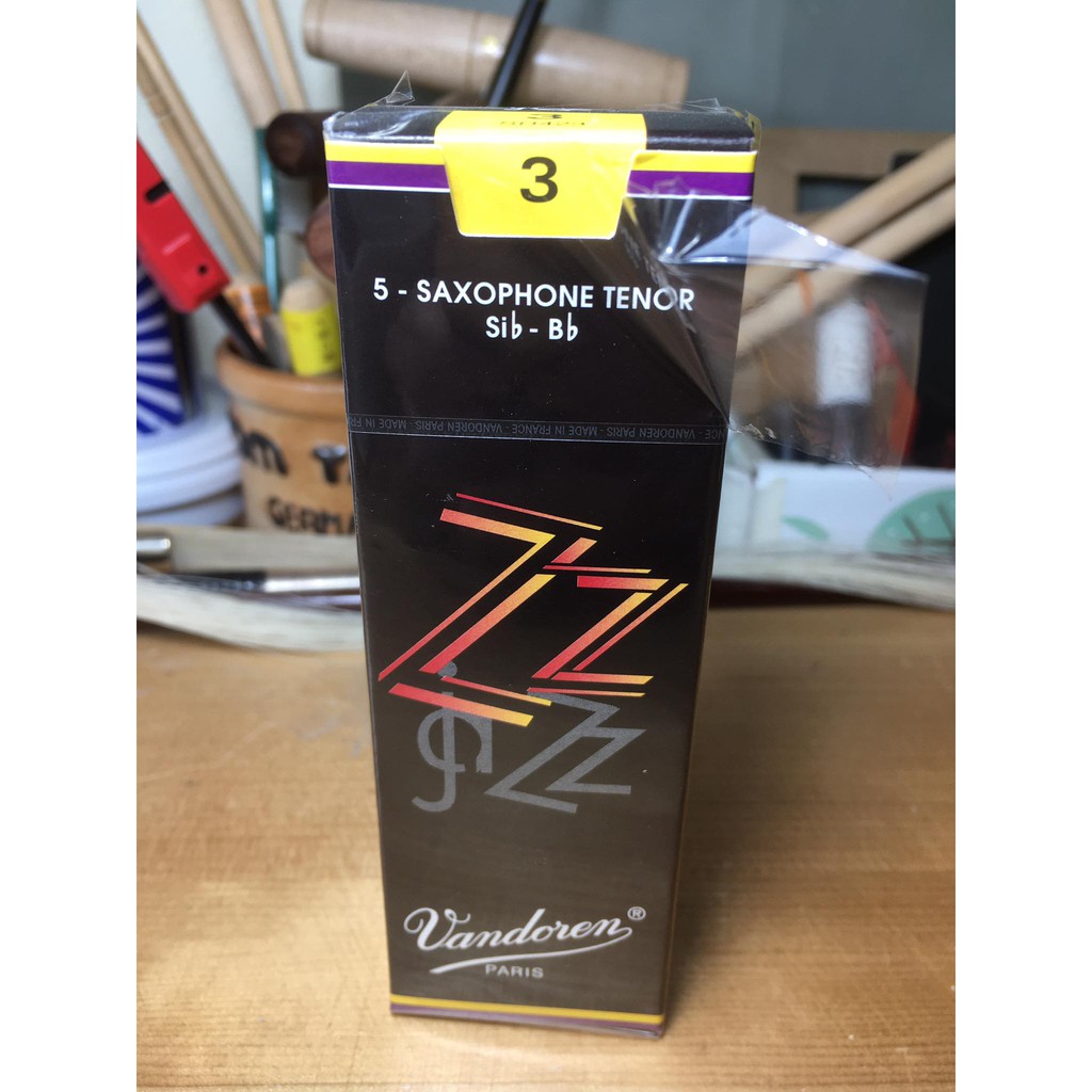 ลิ้น Tenor Saxophone Vandoren Traditional ลิ้นแซกโซโฟน คุณภาพสูง ของแท้ (แยกชิ้น)
