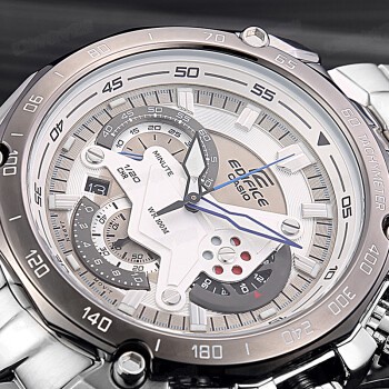 นาฬิกาโทรศัพท์ นาฬิกา Casio Edifice รุ่น EF-550D-7AV สินค้าขายดี นาฬิกาข้อมือผู้ชาย สายสแตนเลส （ของแท้100% ประกันCMG)