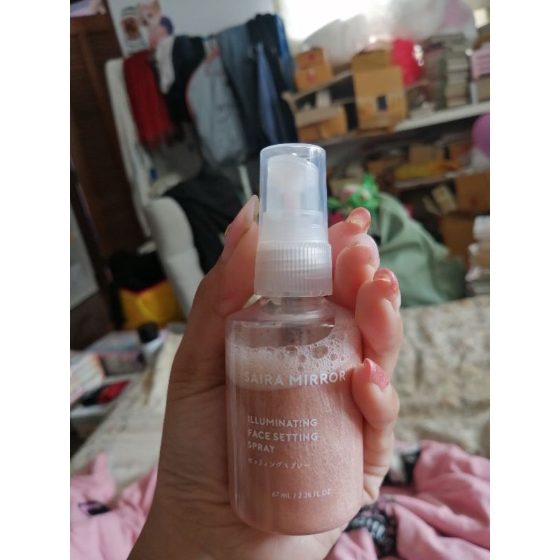 Saira Mirror Spray highlight