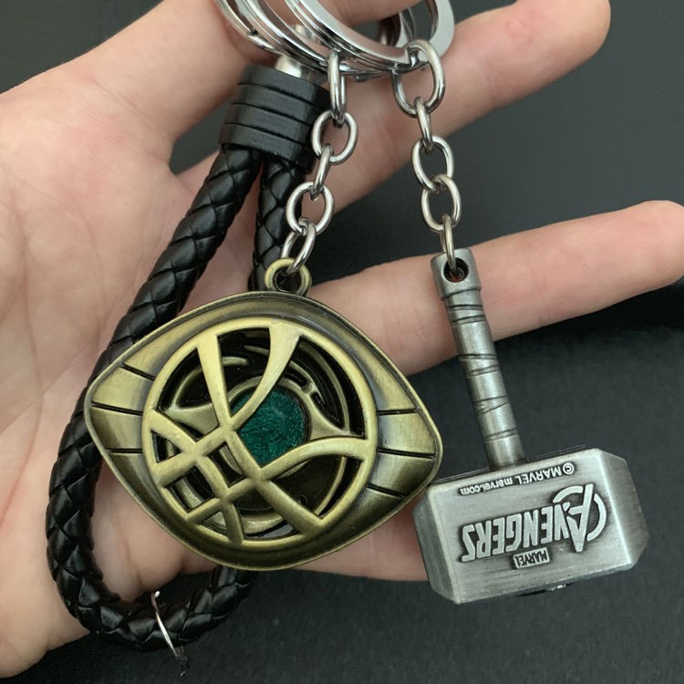 Avengers 4 Metal Captain America Keychain Quake Car Pendant Iron Man ...