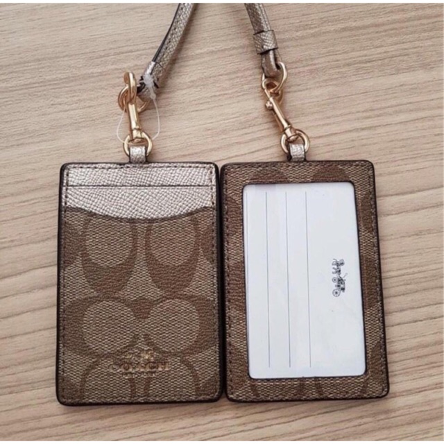 ที่คล้องบัตร Coach Shopee Thailand