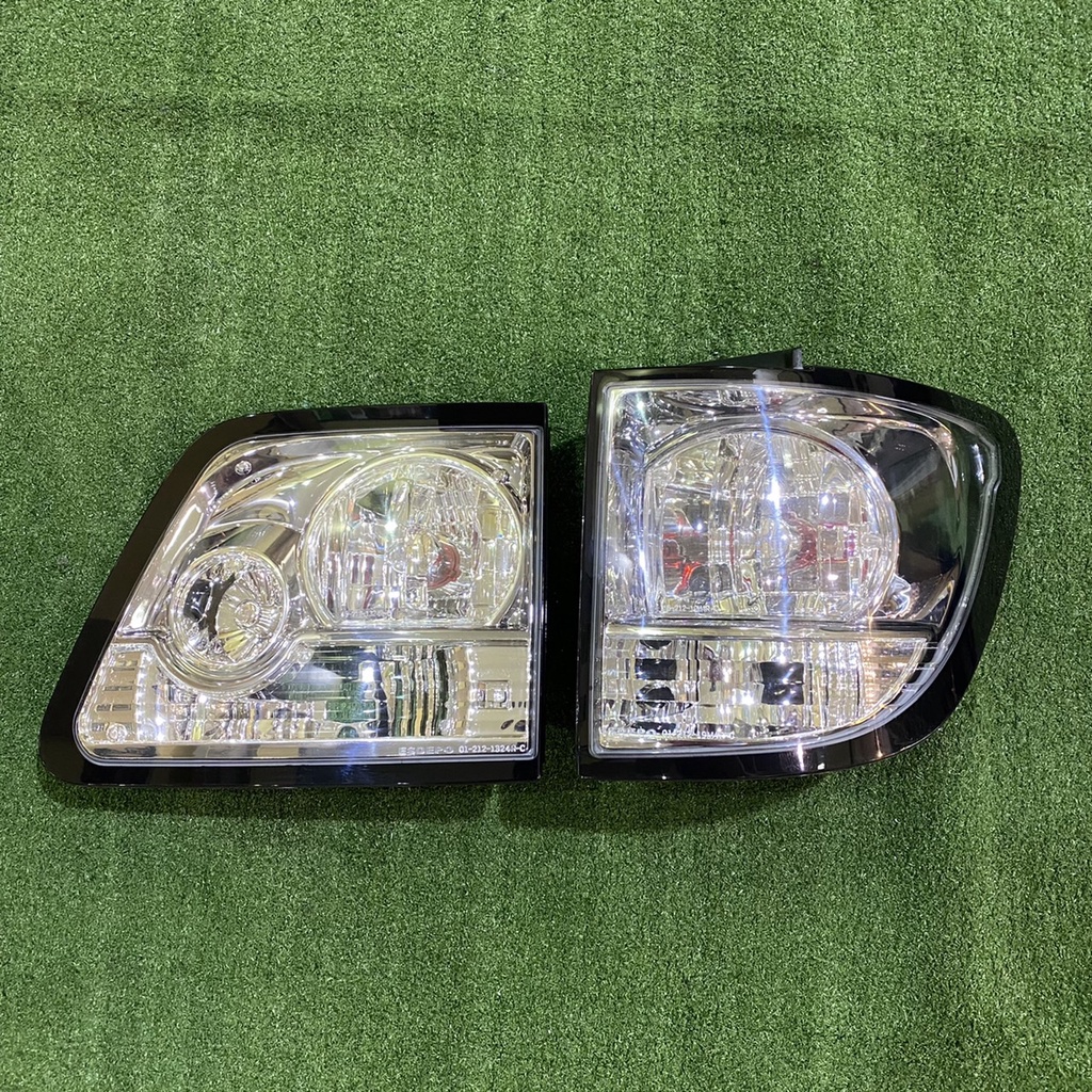 ล้างสต็อก !!! ไฟท้าย Fortuner 2005 2006 2007 2008 LED ขาวเพชร งานไต้หวันแท้ DEPO