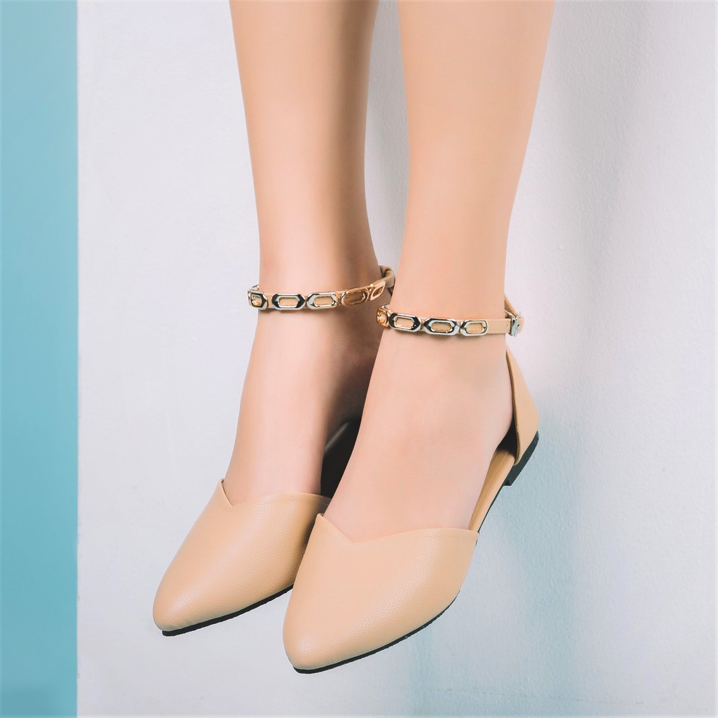 Kim&Co. รองเท้าผู้หญิง รองเท้าส้นแบน รัดข้อ รุ่น M262 มีสามสี ดำ ครีม แทน