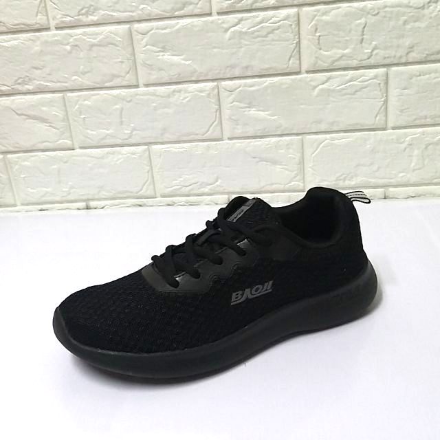 Baoji บาโอจิ รองเท้าผ้าใบผู้หญิง รุ่นBJW658 สีดำล้วน size 37-41 สินค้าพร้อมส่ง ฿590