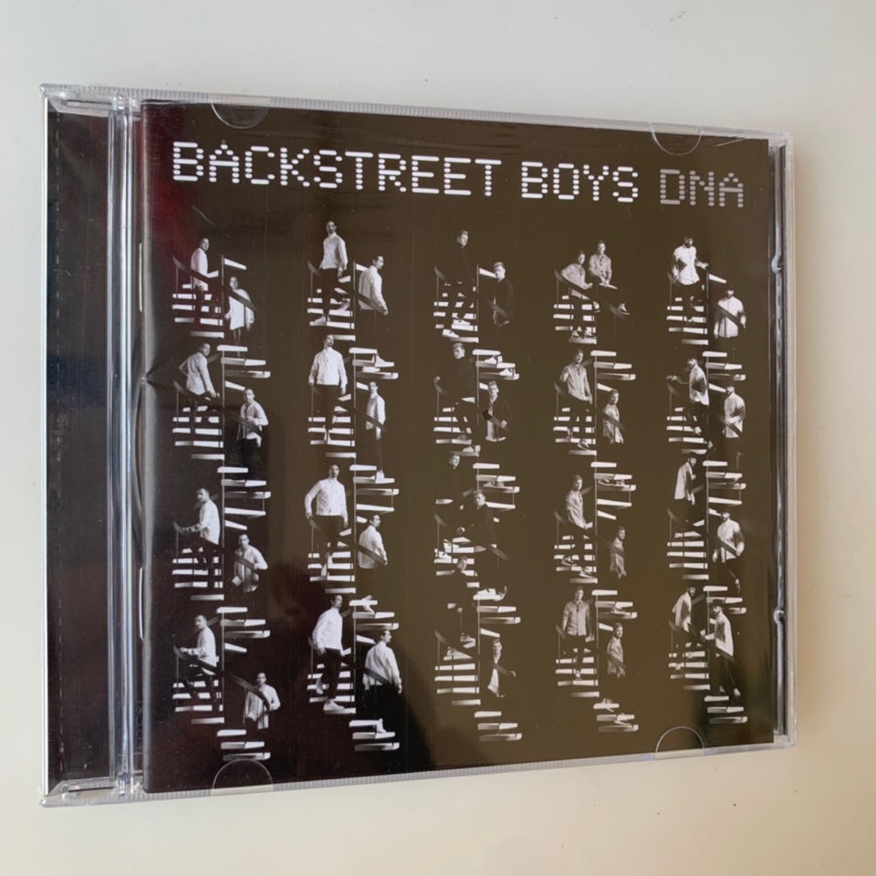 CD  Backstreet Boys DNA US ใหม่เอี่ยมยังไม่เปิด