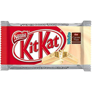 Kitkat White 45g  คิทแคท ไวท์ 45g  แพ็ค3ชิ้น