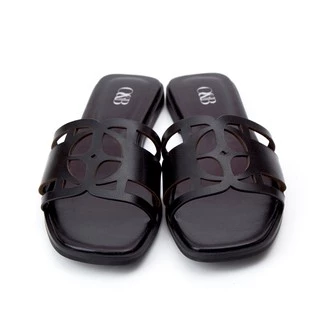 O&B รองเท้าหนังแพะ รุ่น OANDB SANDALS IN BEYOND BLACK-11148CG00116F_C0BKXX