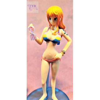 [ มือสอง งานแท้ ญี่ปุ่น ] Nami นามิ ใส่ชุดว่ายน้ำยืนเท้าเอว ขนาด5" ฐานน้ำเงิน วันพีช Pirate Onepiece (ของแท้)