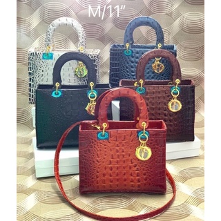 💼👜💼👜🆕🆕กระเป๋าดีออลายเข้มาพร้อมส่ง10”