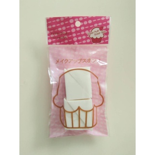 Great Puff Triangle Foundation Sponge Puff เกรท พัฟ ฟองน้ำสามเหลี่ยมลงรองพื้น แพ็ค 4 ชิ้น