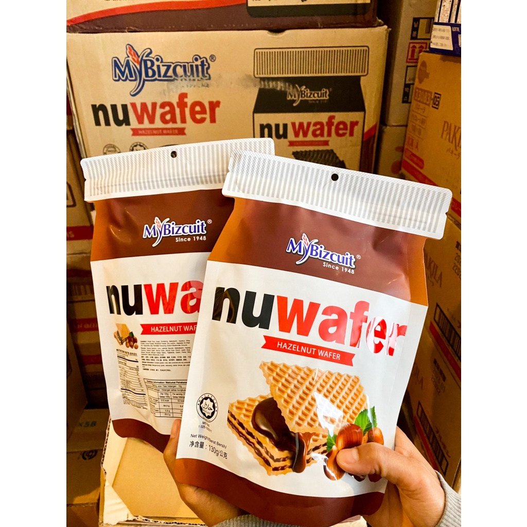 💥ฮิตสุด💥Nuwafer ขนมเวเฟอร์สอดไส้ช็อกโกแลตผสมถั่วเฮเซลนัท🥜 ขนาด 130 กรัม ขนมนำเข้าจากมาเลเซียBy pinky