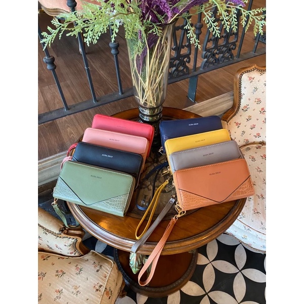 กระเป๋าตังค์เสริมทรัพย์ Alisa Shop🌟ใบยาว🌟พร้อมส่งทุกสี‼️สายมูห้ามพลาดกระเป๋าวันเกิด💰