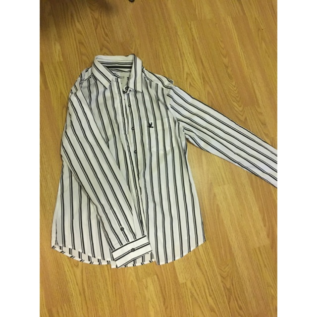 เสื้อเชิ๊ต ccoo มือ 1 ตัดป้าย แค่ลอง BACN ลด 100 บาท