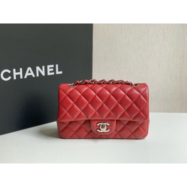 Chanel mini8” caviar red shw