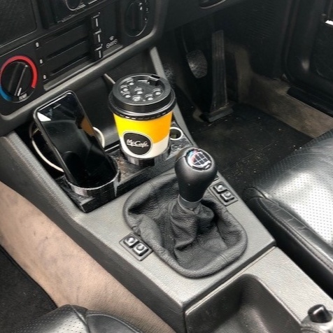 BMW E30 CENTER CONSOLE CUP HOLDER พิมพ์ 3 มิติ
