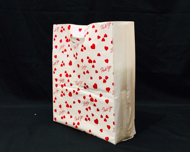 ถุงหูเจาะพื้นขาวพิมพ์ลาย2ด้านพับข้าง(  size 14*20 นิ้ว  บรรจุครึ่งกิโล มีประมาณ  19-20ใบ) ถุงคุณภาพดี เนื้อหนาปานกลาง - รูปที่ 3