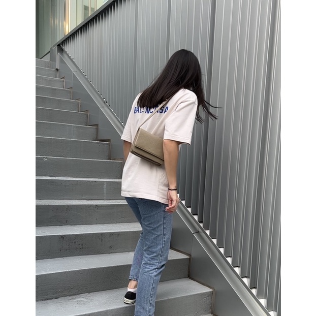 กระเป๋า SODA Plus+ สี dark baileys ( still.studio )