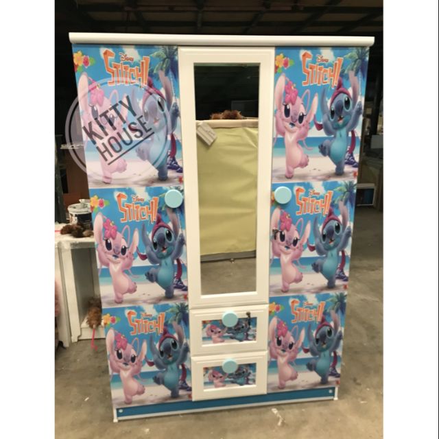ตู้เสื้อผ้า 3 บานมีกระจก ลาย Sticth 120*52*182