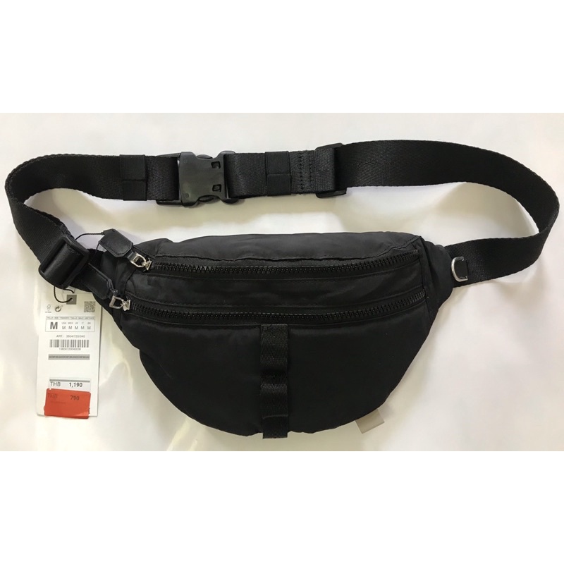 กระเป๋าพาดลำตัวผู้ชาย  ZARA ของแท้ สีดำ (สินค้าใหม่)