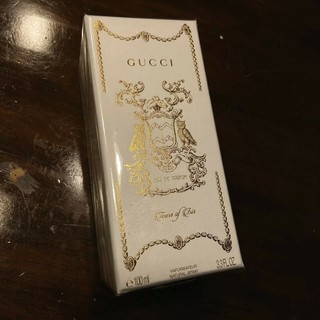 Gucci edp limited ●กล่องซีล สวย ตามภาพ ●100ml  ● มีจำนวนจำกัด    Tears of Iris: Iris นี่คือการตีความดอกไอริสอั