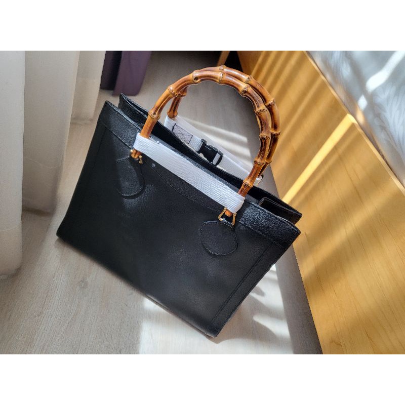 Gucci bamboo diana vintage bag leather