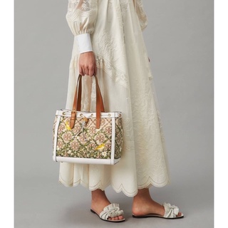 🎀 (สด-ผ่อน) กระเป๋าสะพาย 11.5 นิ้ว 80969 T MONOGRAM JACQUARD EMBROIDERED SMALL TOTE BAG