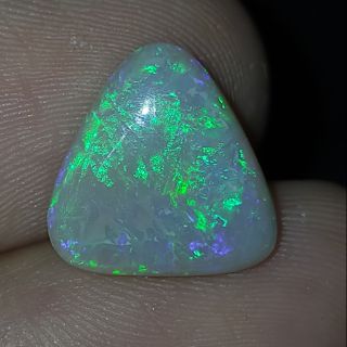 พลอย โอปอล ออสเตรเลีย ธรรมชาติ แท้ ( Natural Solid Opal Australia ) หนัก 3.60 กะรัต