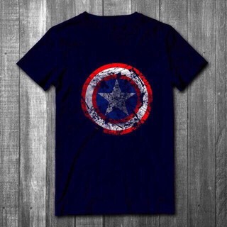 C22 / Captain America เสื้อยืดลําลองแขนสั้นพิมพ์ลาย