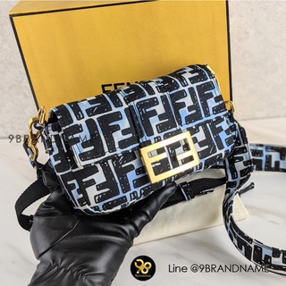 กระเป๋าแท้ U​S​E​D F​E​N​D​I X​ Joshua vides Nylon FF mini Balt​ Baguette Bag Cloudy Sky Black‼️ก่อนกดสั่งรบกวนทักมาเช็ค