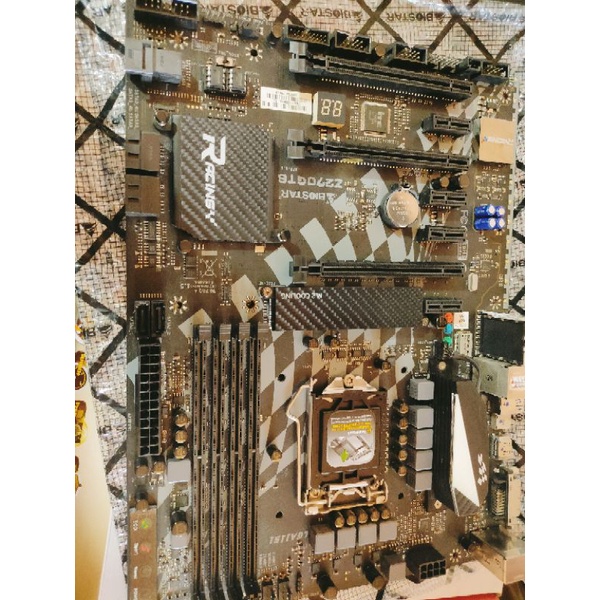 Biostar Z270GT6 7GPU +cpu intel i3 6100