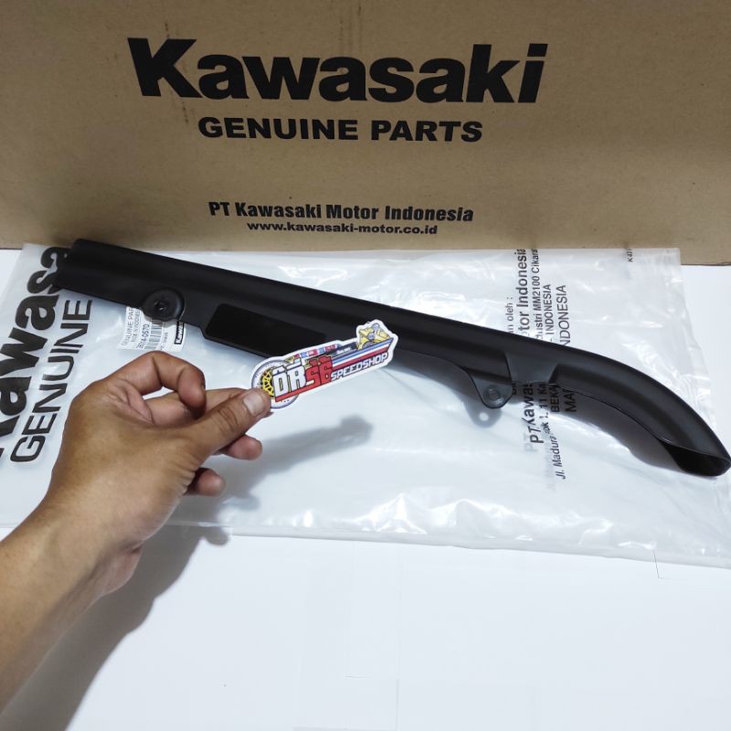 ฝาครอบโซ่ KAWASAKI W175 ดั้งเดิม 36014-0570