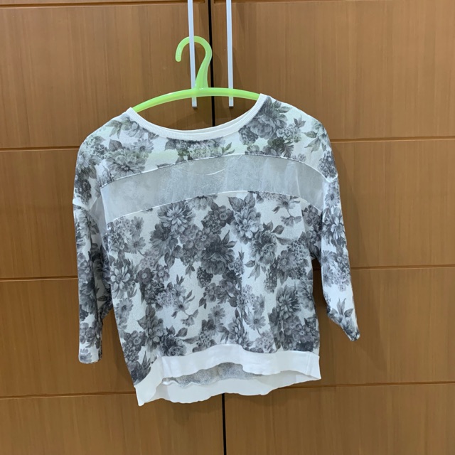 เสื้อ PULL&BEAR size s