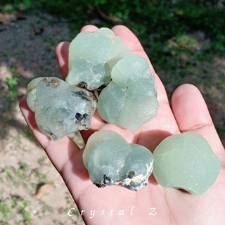 Prehnite | พรีไนต์ 💚#หินดิบ สีเขียว ติดสีดำของทัวมาลีน #001-#005