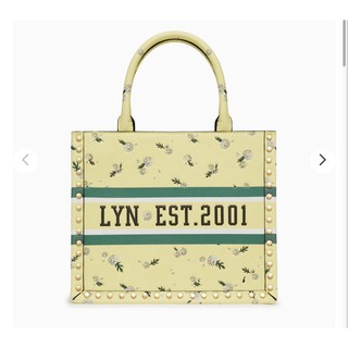 กระเป๋า lyn isabel belt bag