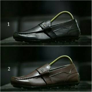 Lacoste รองเท้าลําลองแฟชั่น แบบสวม ใส่สบาย สําหรับผู้ชาย ไซซ์ 39-43