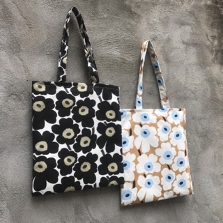 พร้อมส่ง ! 🌸 Flower tote bag กระเป๋าถุงผ้าสกรีนลายดอก เนื้อผ้าหน้าด้านในบุซิปอย่างดี สีสันสดใสน่ารักมาก