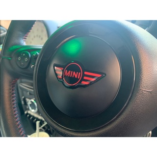 MINI Steering Wheel Emblem Badge แผ่นปิดโลโก้ MINI พวงมาลัย (สีแดง) สำหรับ MINI Gen1 R50-R53 Gen2 R55-R61 Gen3 F54-F60