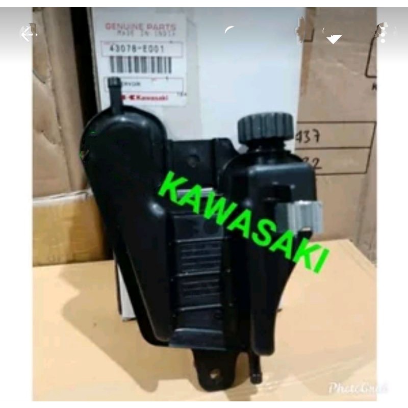 ถังสํารองน้ําที่สว่าง 200NS 200 NS ดั้งเดิม