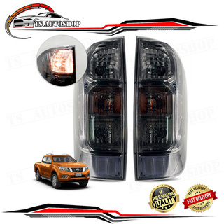 ชุดไฟท้าย +หลอดไฟ+ขั้วไฟ เลนส์สโมค ซ้าย+ขวา เทียม Nissan Navara Np300 D23 4x2 4x4