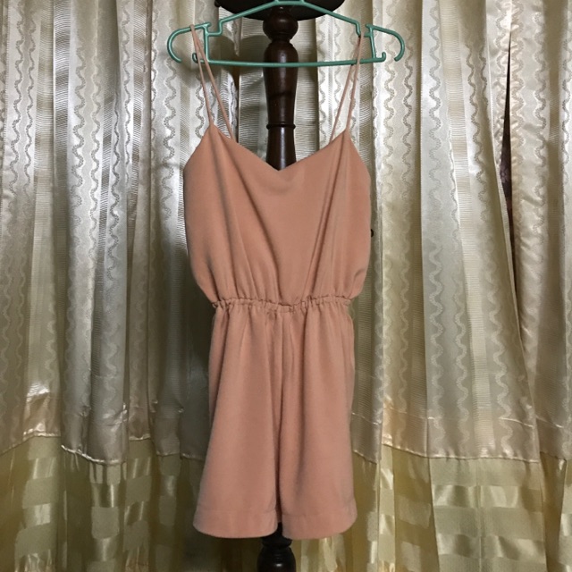 มือสอง วัดด้านหน้า สะโพก&อก 15-16IN เอวเป็นขอบยางยืด