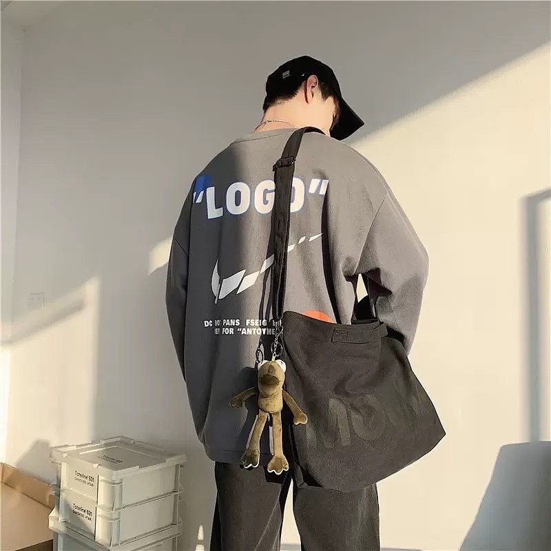 #พร้อมส่ง กระเป๋าสะพายข้าง Mood Bag 180.-♟🖤