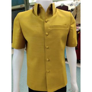 เสื้อซาฟารีชายทรงสูทสีเหลืองทอง ไหมผสม คอเชิ๊ต