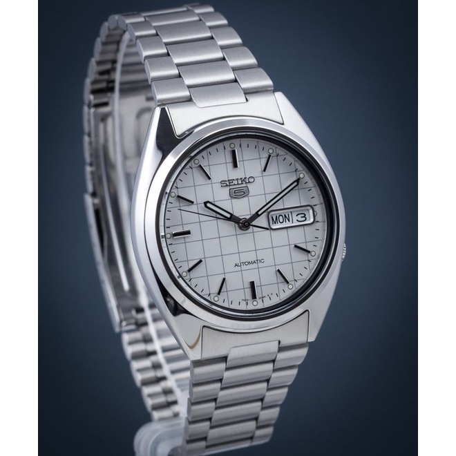 นาฬิกา Seiko 5 Automatic รุ่น SNXF05K นาฬิกาผู้ชาย สายแสตนเลส ของแท้ 100% รับประกันศูนย์ไซโก้ไทย 1ปีเต็ม