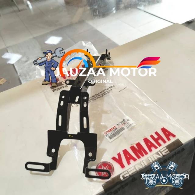 BRACKET, REAR FALCON MOUNTING MT15, MT-15 (B8D F1640)