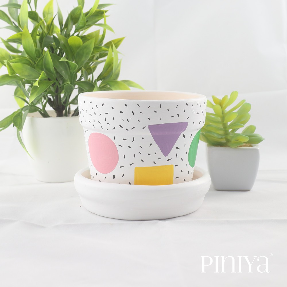 Piniya พินิยา - กระถางต้นไม้ ดินเผา รุ่น กลมใหญ่, 12ซม., ลาย Multicolour Geometric, พร้อมจานรอง
